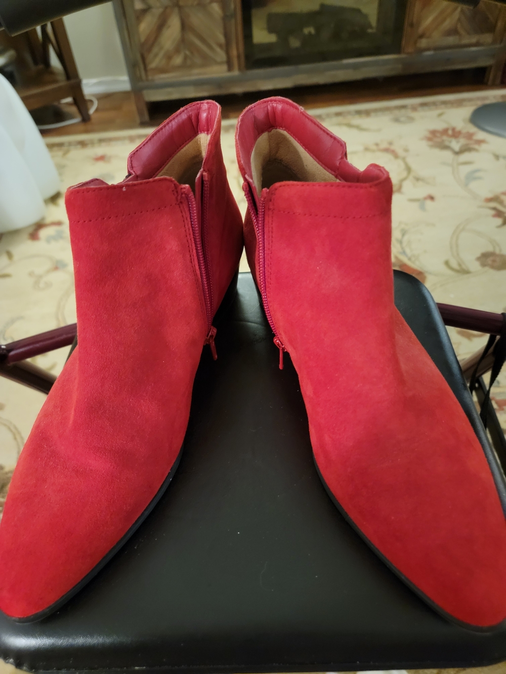 Women's Red Suede Ankle Boots - Stylish Side-Zip Booties Sz 11M